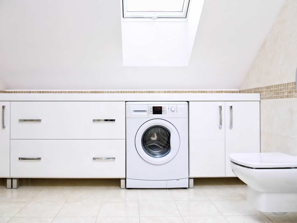 Waschmaschinenschrank Waschmaschinenschrank (depositphotos.com)
